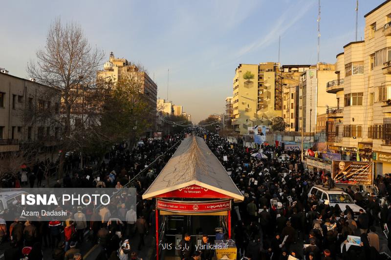 هر كسی سردار را دوست دارد مانند او باشد