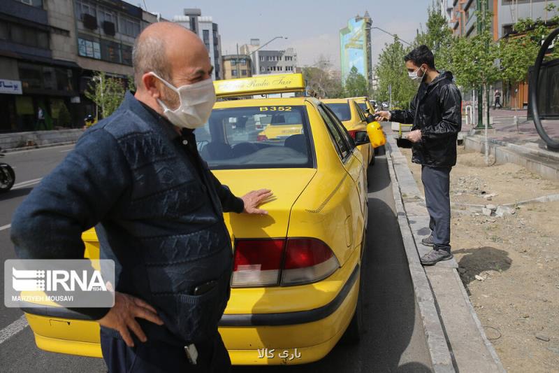 تاكسی ها باید حداكثر ۳ مسافر سوار كنند